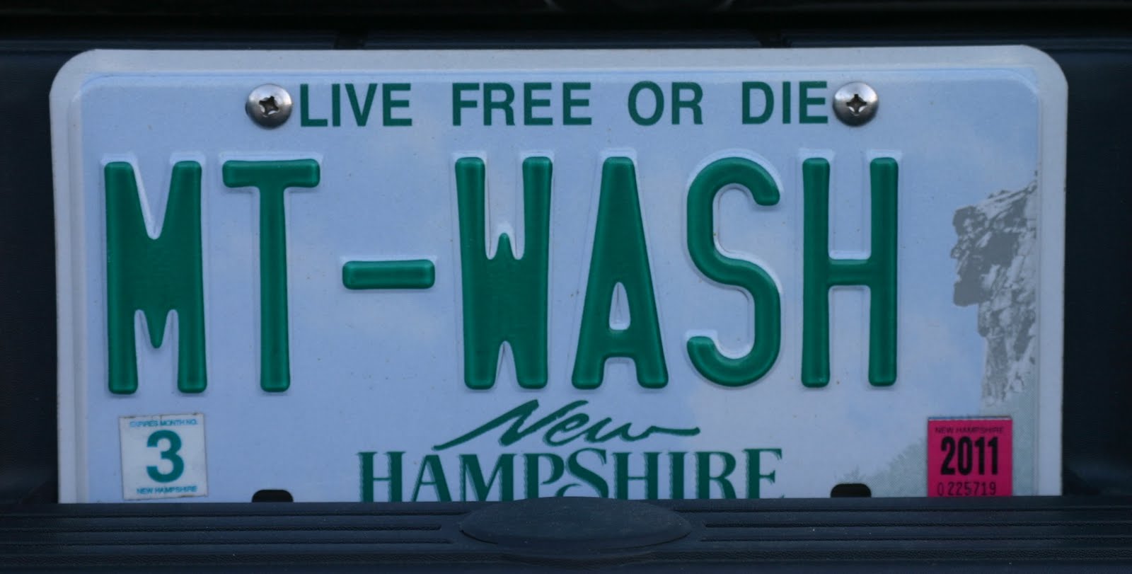 Diamond Plate Side Tool Box New Hampshire License Plate Slogan