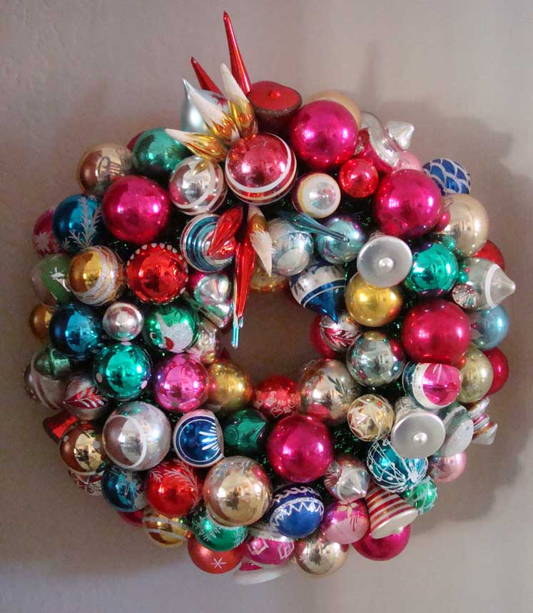 Rick Rack Ruby: Ornament Wreath Do-Over