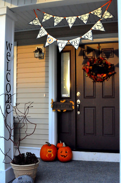 Finding My Aloha: Free PRINTABLE Trick Or Treat Banner