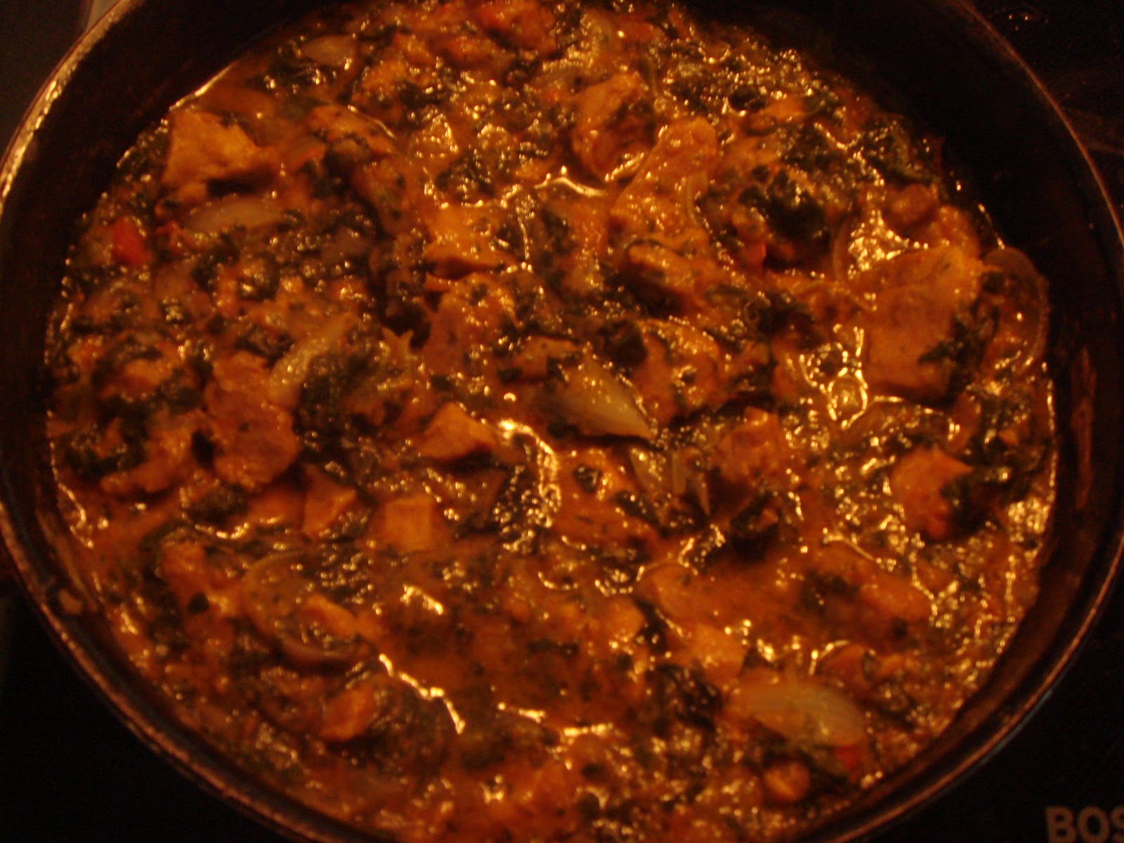 Bon Appétit Spicy meat with spinach