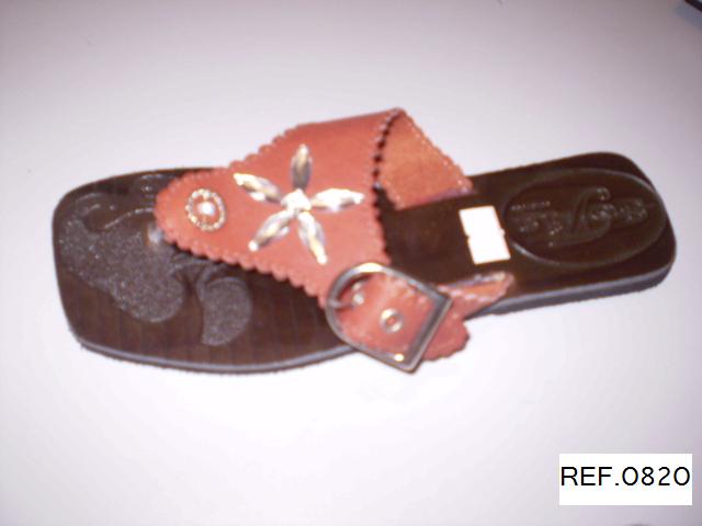 4 ESTA ES CAL ADOS LTDA ME MODELO REF 0820