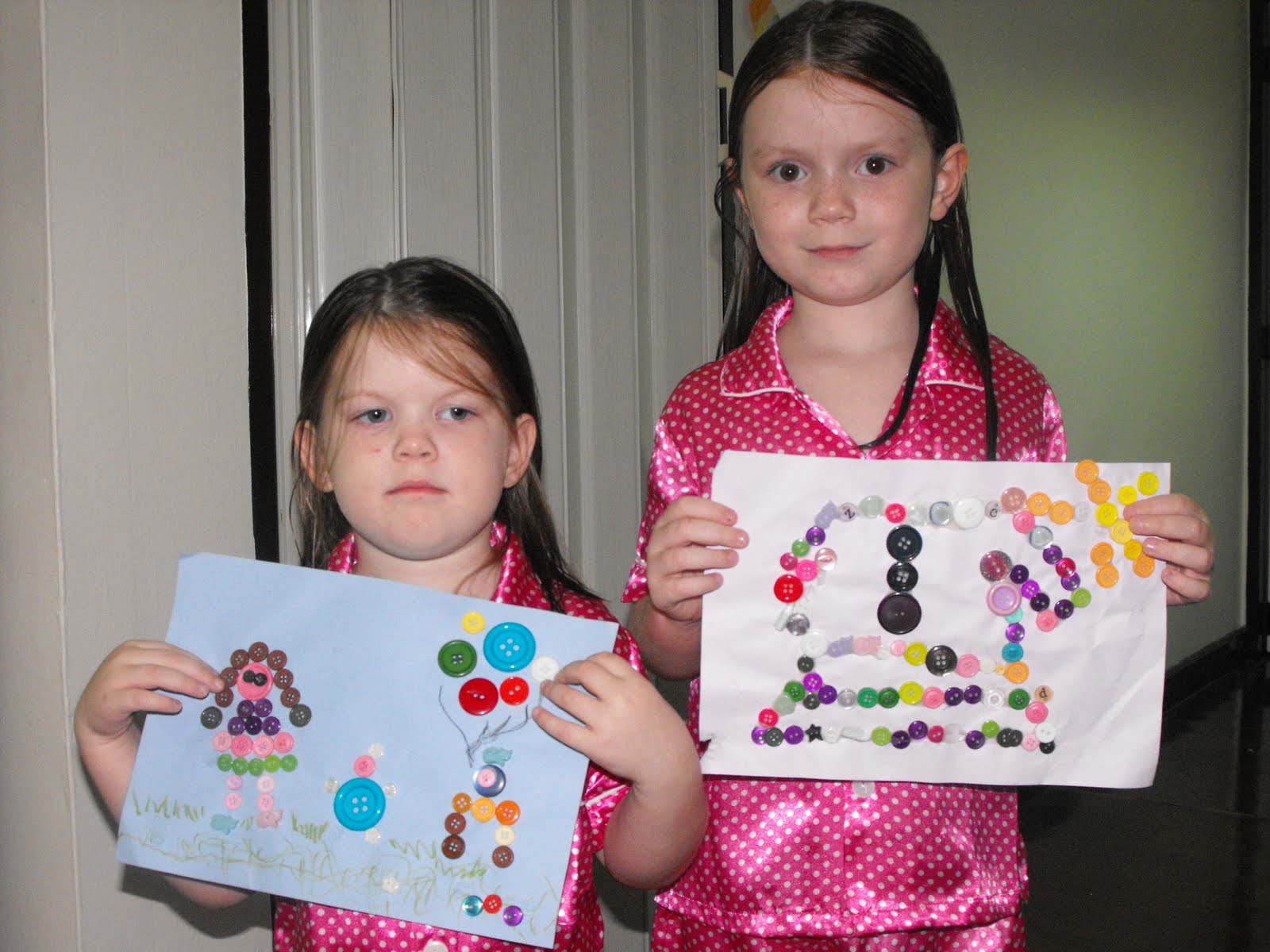 Thankful for Sweet Memories: Craft project #12: Button collages