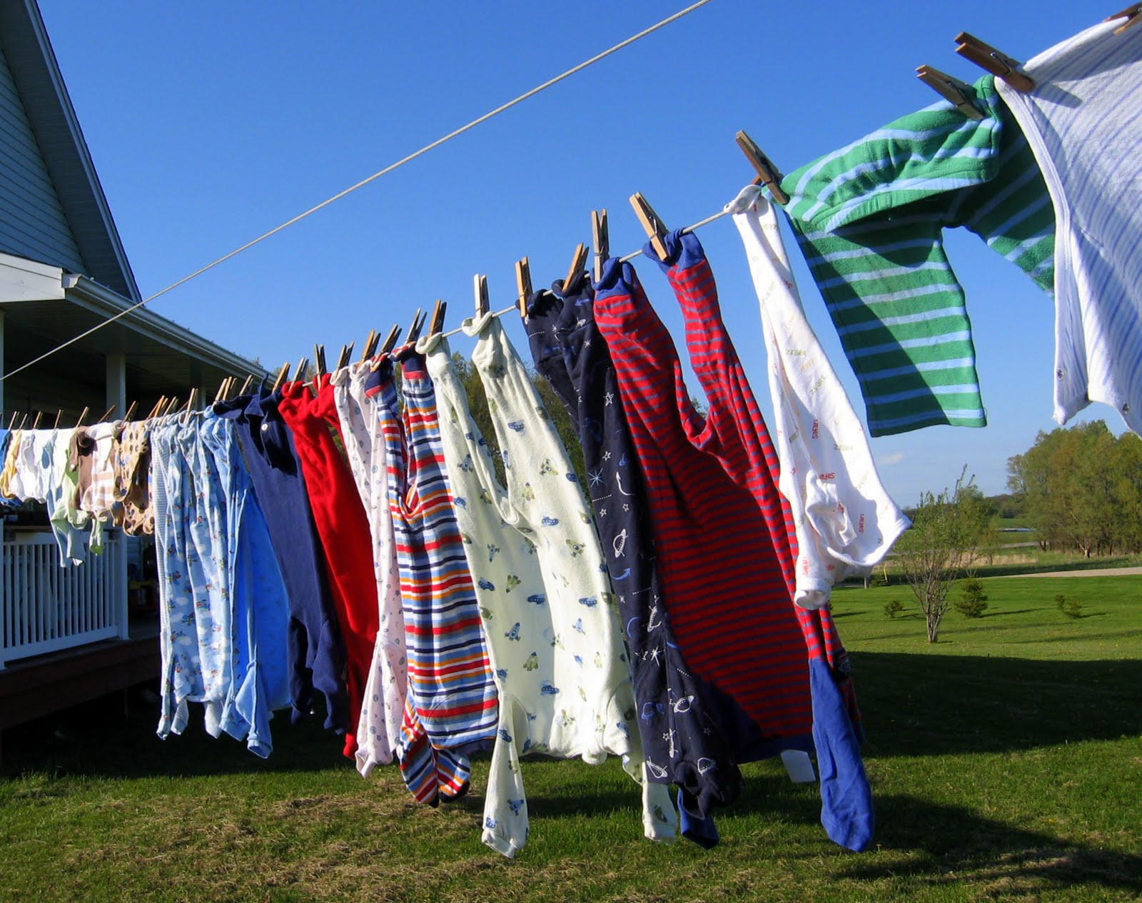 Life On The Roof Laundry Line Love