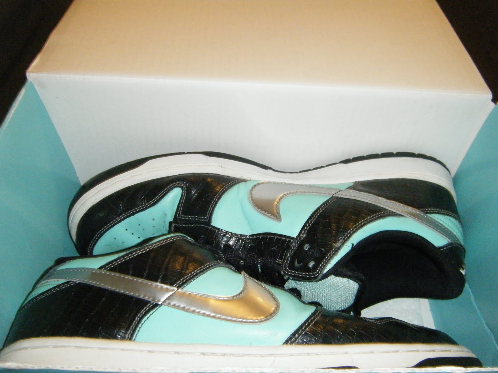 diamond supply co dunks