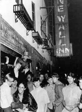 [stonewallinn69.jpg]