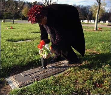 [stephanie+and+ukea2.jpg]