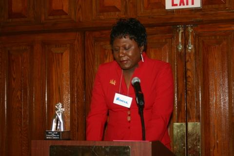 [Monica06+Trinity1.jpg]