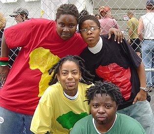 [Nappy+Grooves+Drag+King+Troupe.bmp]