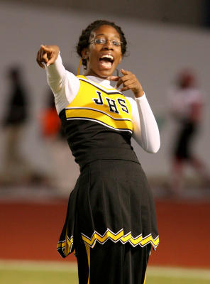 [08jj+cheerleader.jpg]