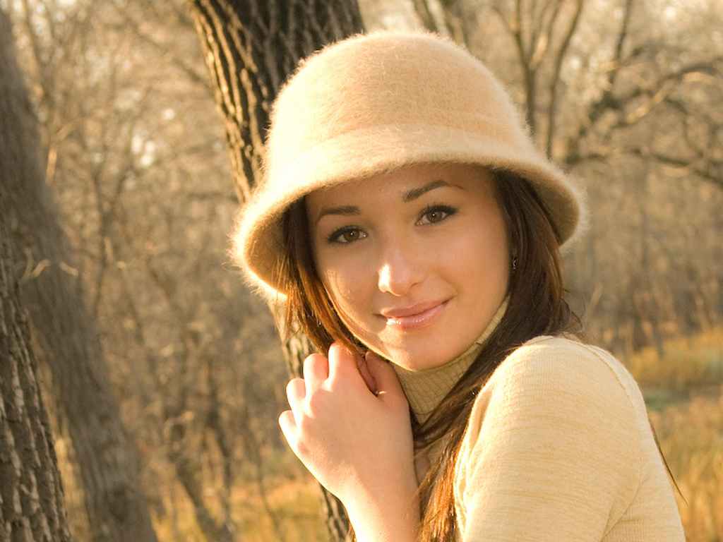 Glamour Celebrity Actress Model Wallpapers Lovely Girl Sienna A 8 Wallpapers 