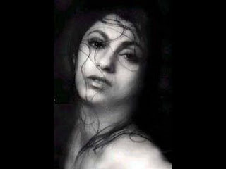Movie Hot Photos: Dimple Kapadia pics