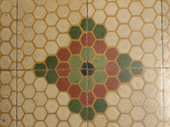 OLD FASHIONED FLOOR