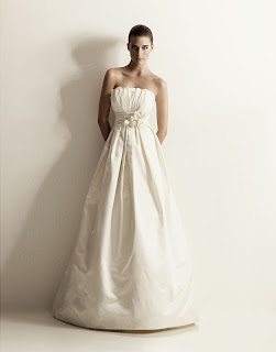 The classic new England bride image 2