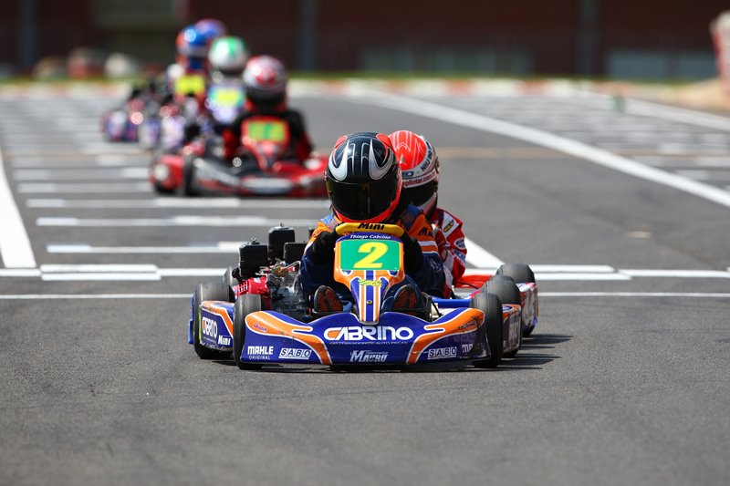 [Thiago+Cabrino9a+-+Mauricio+Villela.jpg]