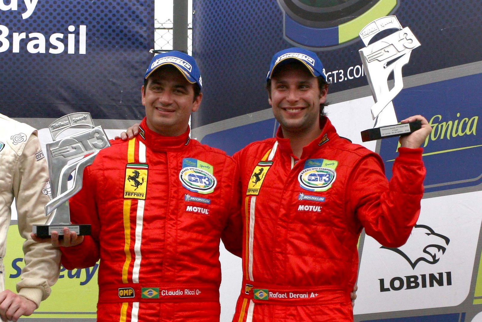 [ferrari+03+GT3+rio+02.jpg]