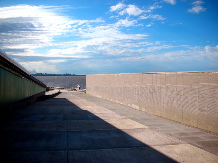 [41_MemoryParkMural.jpg]