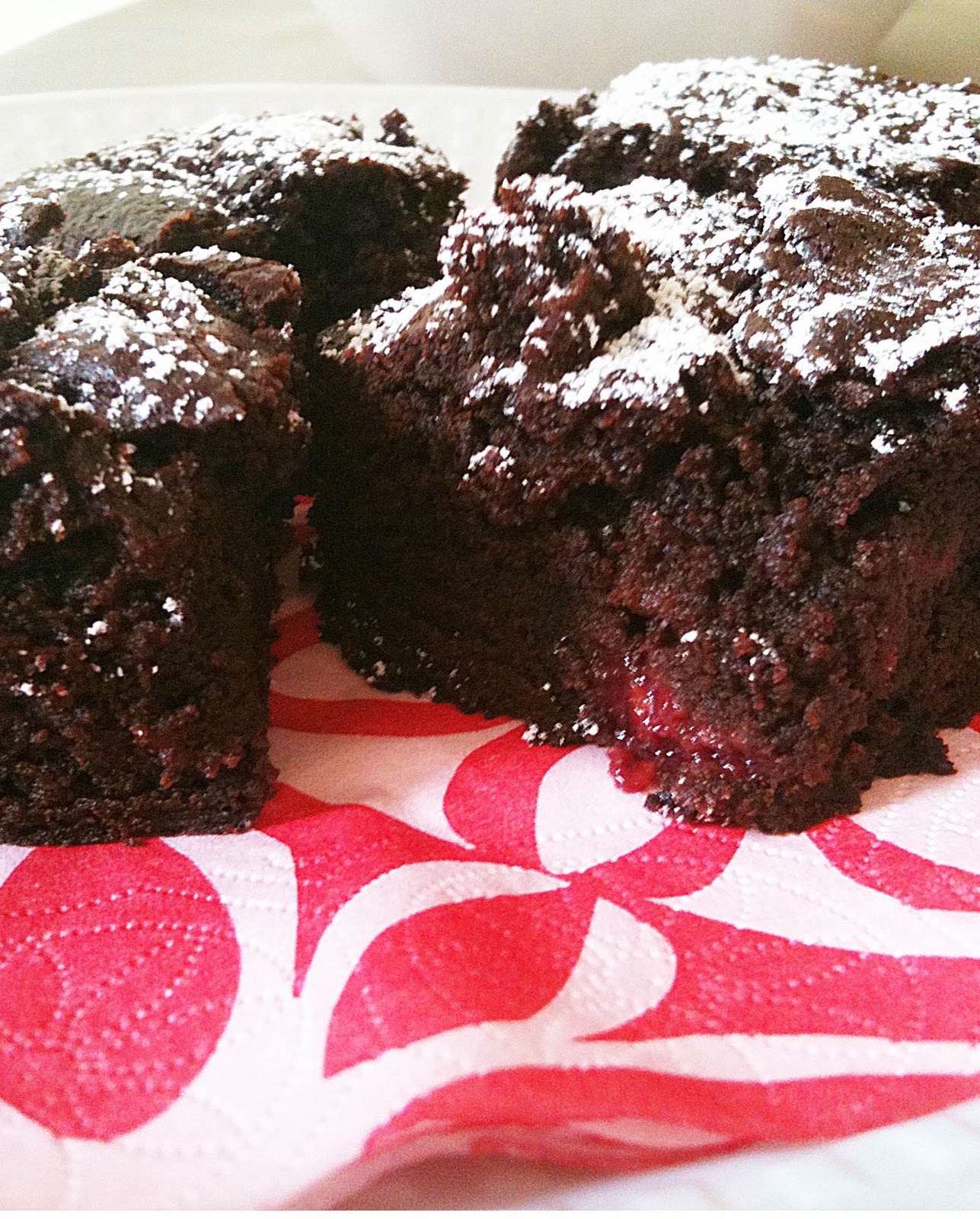 queen bee allergy free Chocolate & Raspberry Brownies (vegan, gluten free)