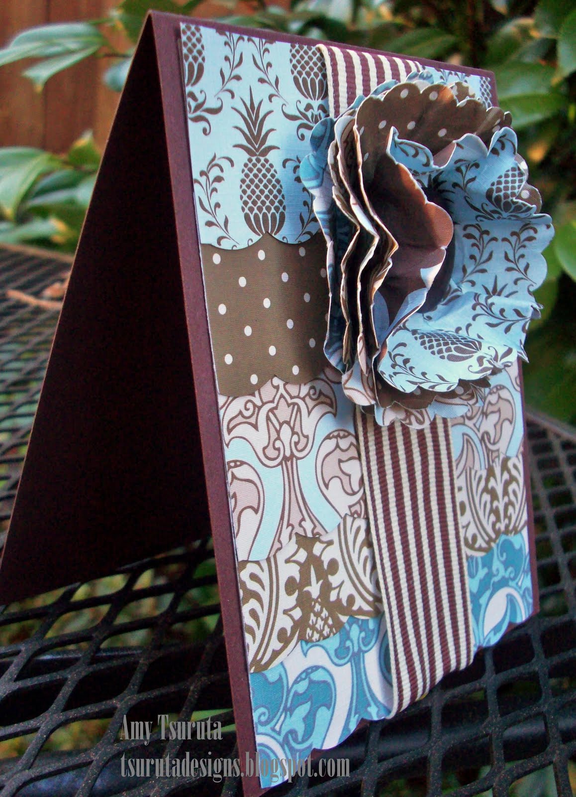 [ruffles...side+view.JPG]