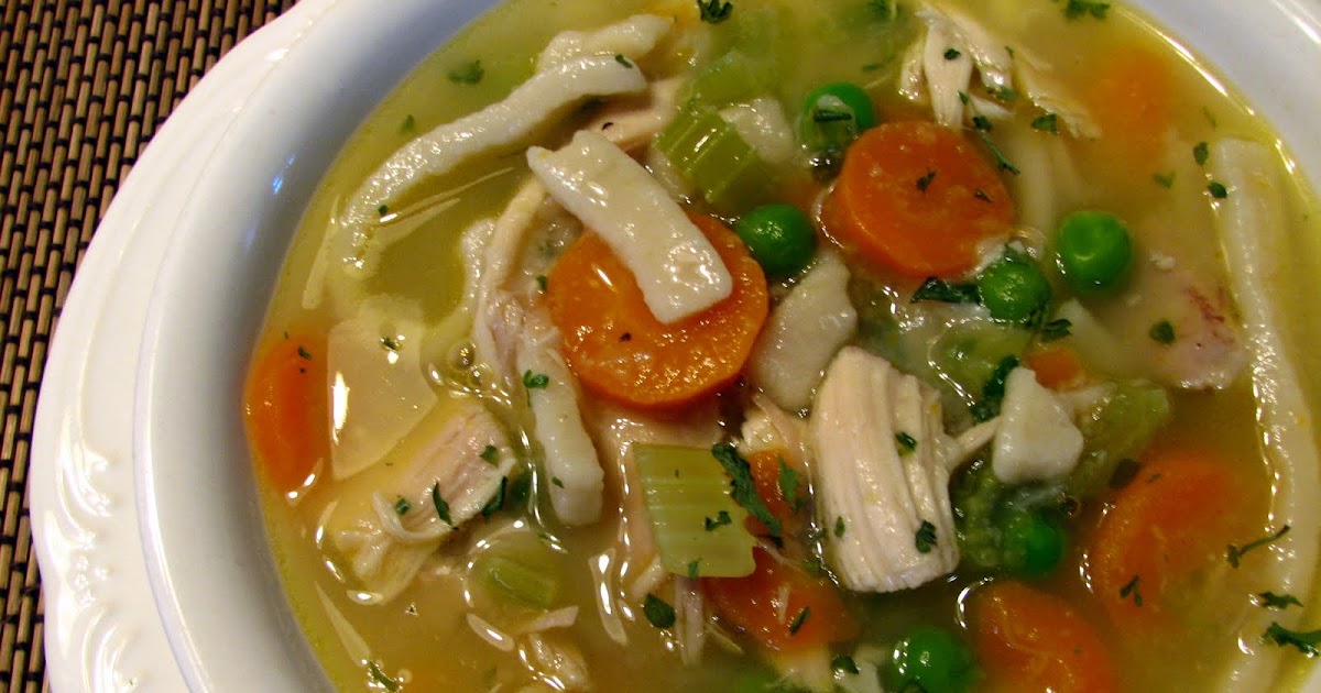 Lynda's Recipe Box: Homemade Chicken and Noodle Soup (with cheater noodles)