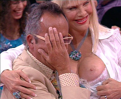 [image002-791533.jpg]