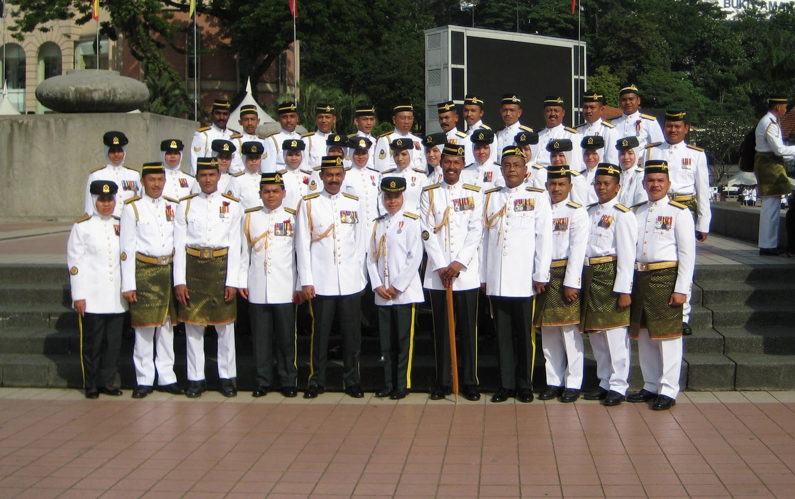 Hari Pahlawan Tentera Darat Malaysia Buletin Sumber Jrp Gambar Baju
