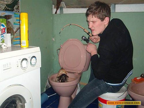 pescando-no-banheiro_1.jpg