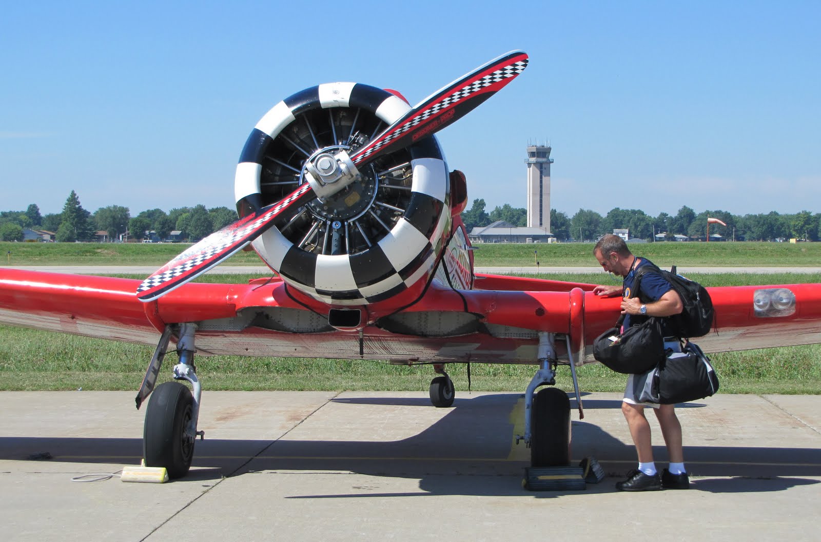 The Aero Experience Home Town Favorites Aeroshell Team Performs at