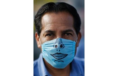 [swine-flu-funny-mask-03.jpg]