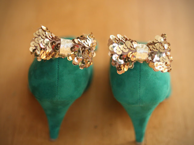 DIY: Sequin Bow Shoe Clips - Say Yes