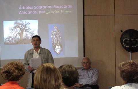 [Conferencia+Salva+010.JPG]