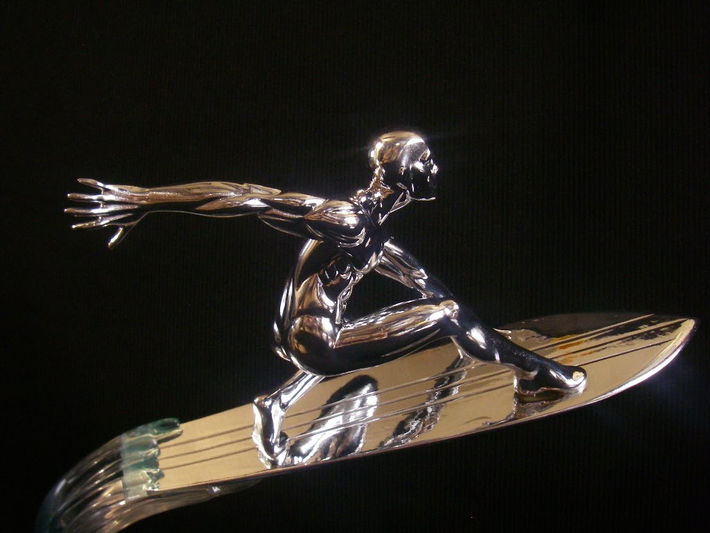 DIAMOND SELECT TOYS SILVER SURFER STATUE CHROME LIMITED EDITION