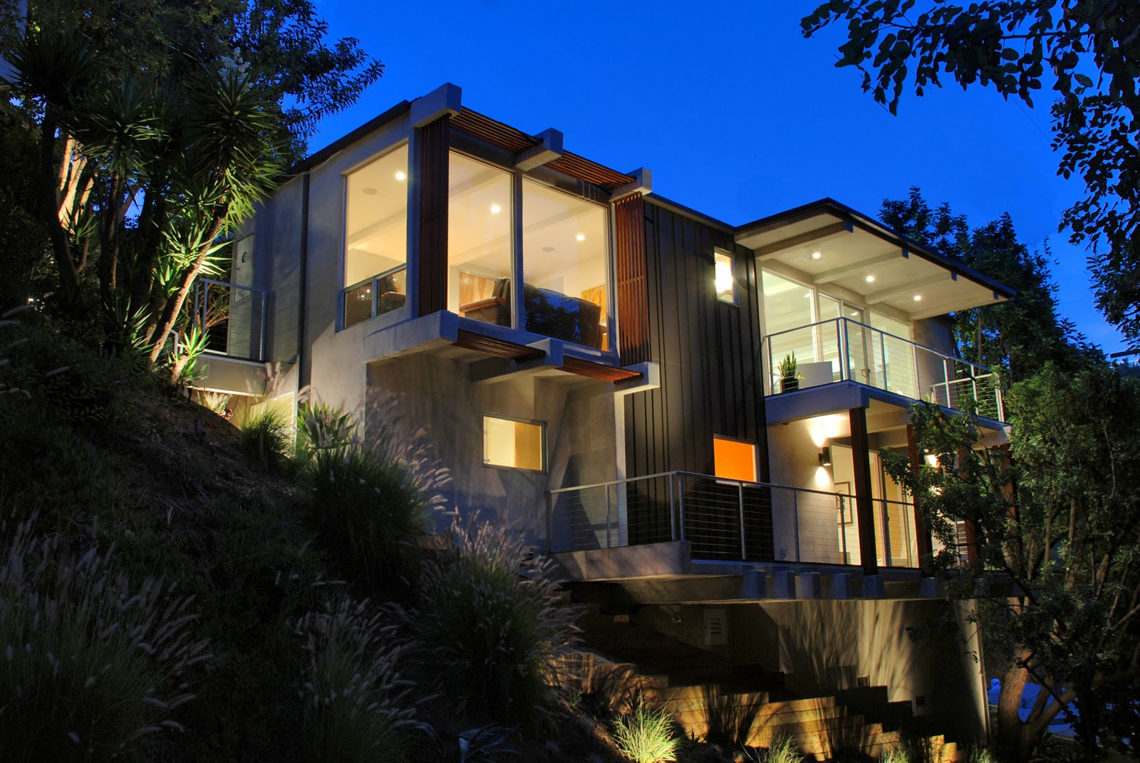 9 Unique Modern  Hillside  House  Designs  Architecture 