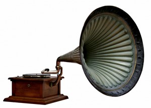 [phonograph.jpg]