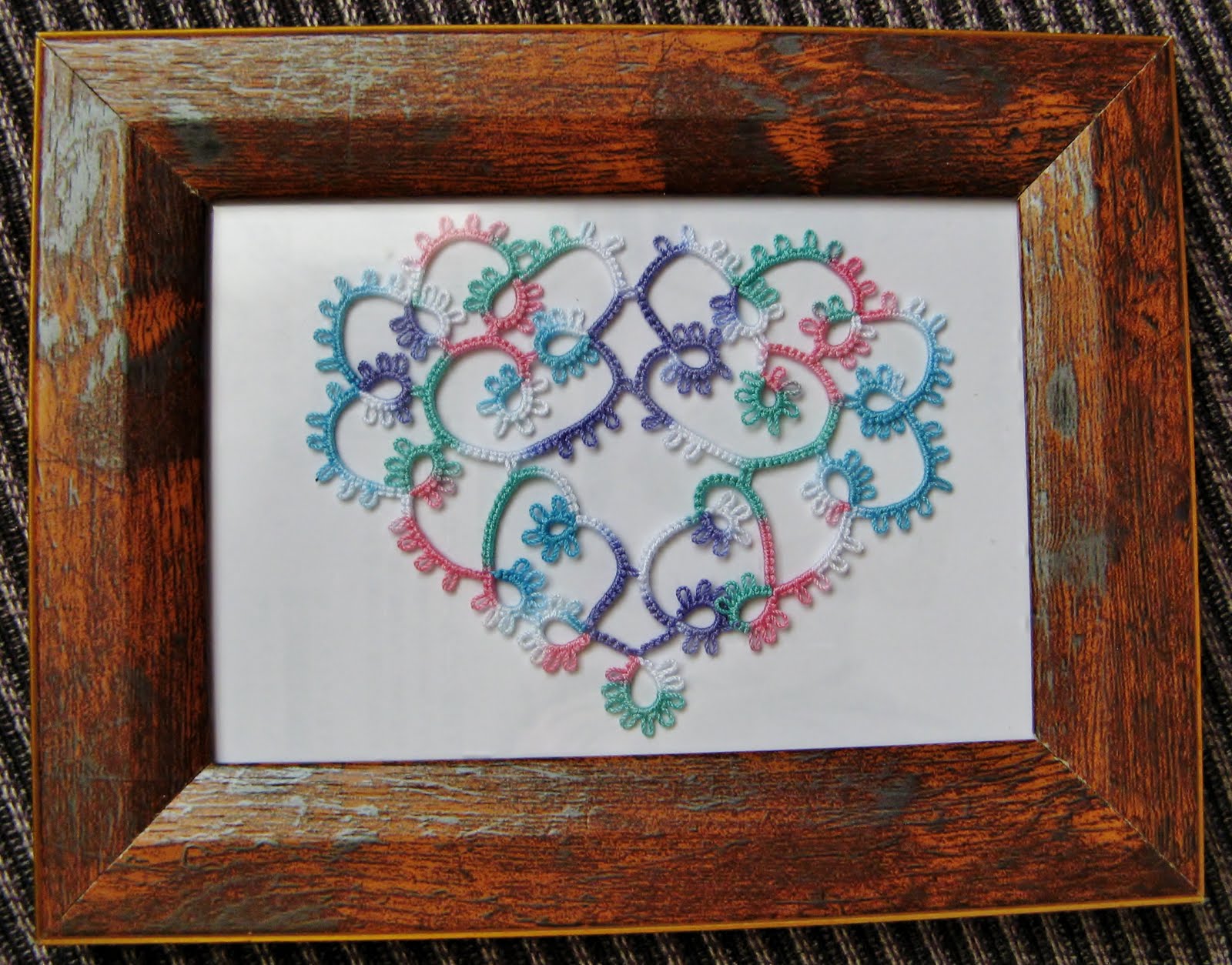 UMI & TSURU Framed Tatting Gifts