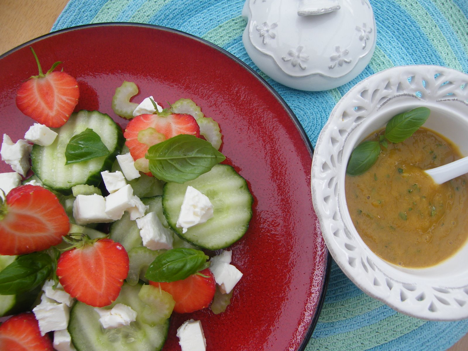Mango, Basil & Balsamic Dressing Tinned Tomatoes