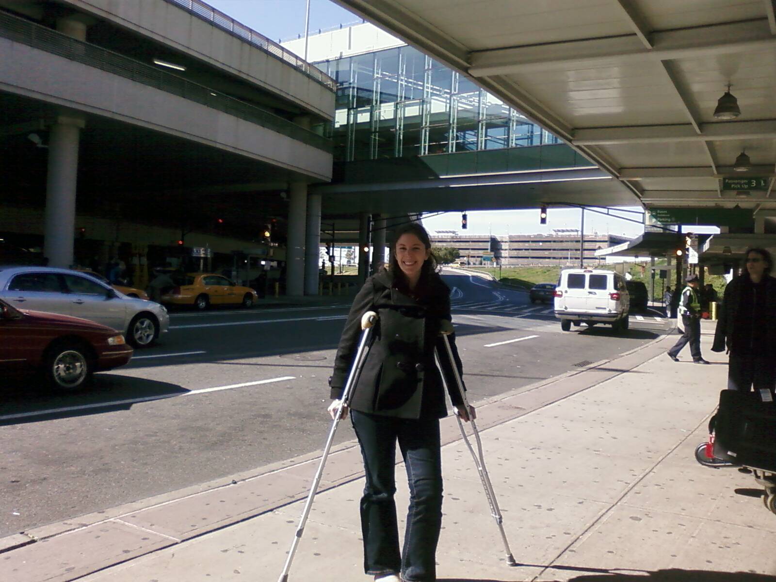 IN 'N OUT Oh dear dear crutches, love of my life!