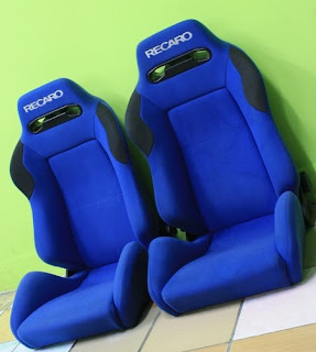 Dingz Garage: 2 set Seat Recaro SR3 Red n Blue