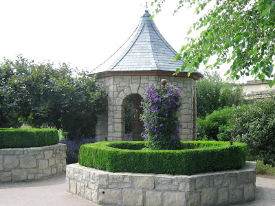 saltbox treasures: The Idaho Botanical Garden in Boise, Idaho