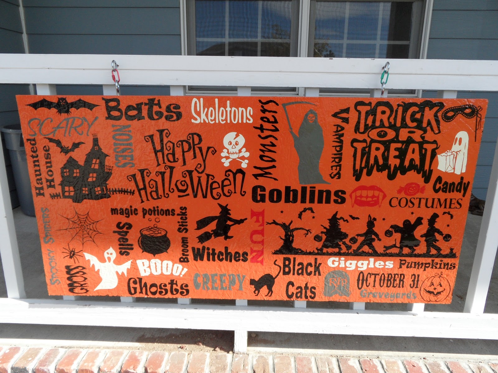 Cindy's Vinyl Creations Outdoor Halloween Sign