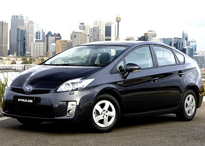 [st_prius-420x0.jpg]