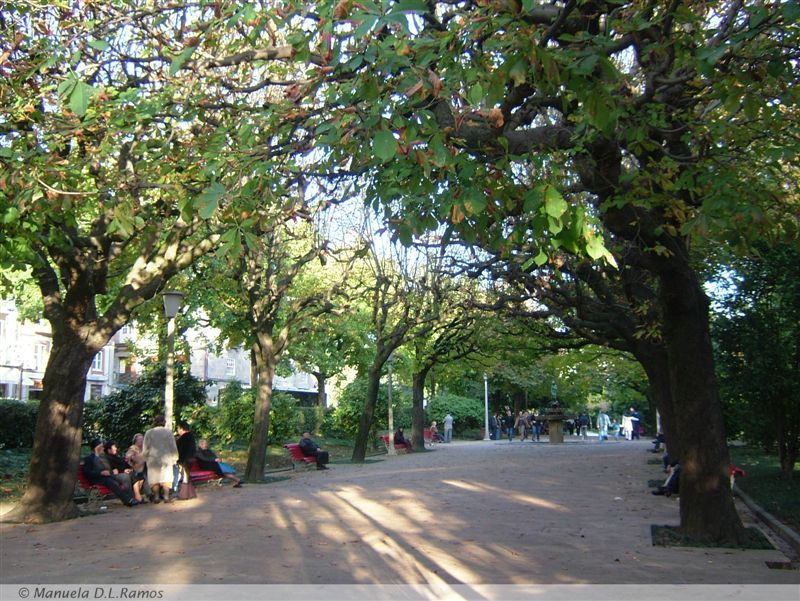 [Guimaraes+-0611.jpg]