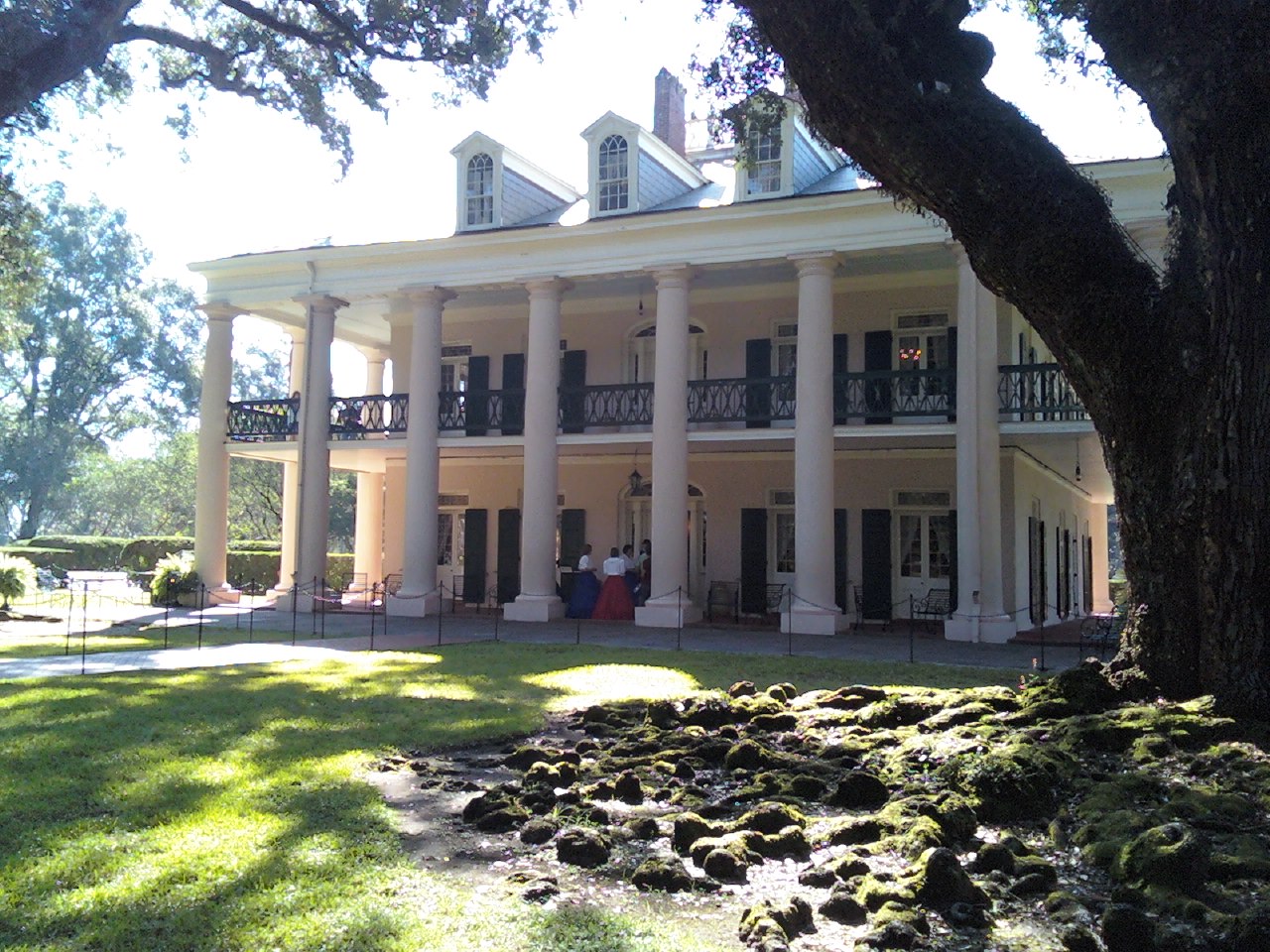 Mary's Louisiana Garden Oak Alley Plantation