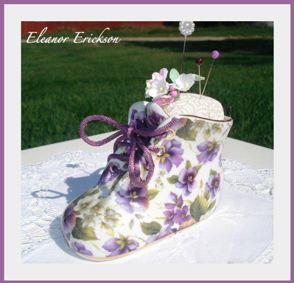 [babybootiepincushion3.jpg]