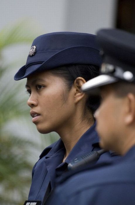 Cutest Female Police Officers Inthe World ~ Oldshotsworld