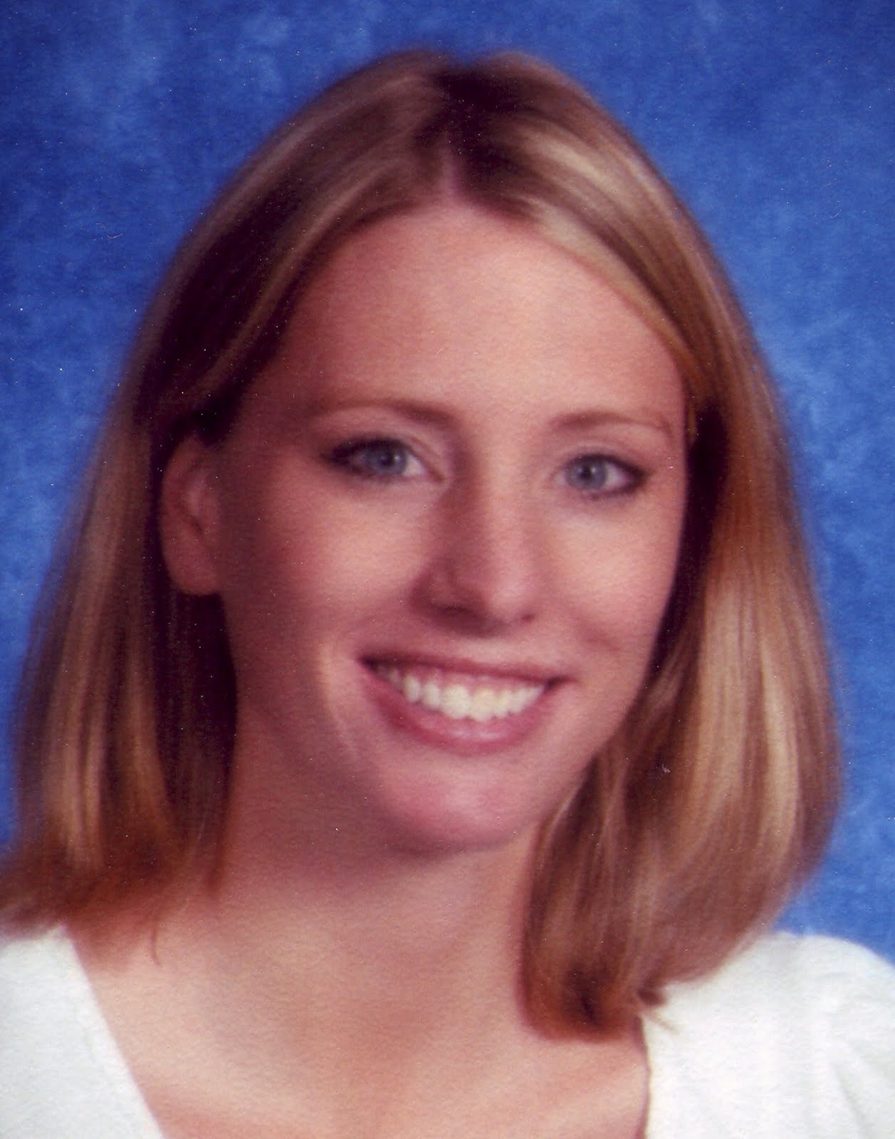 [Katie+headshot.JPG]