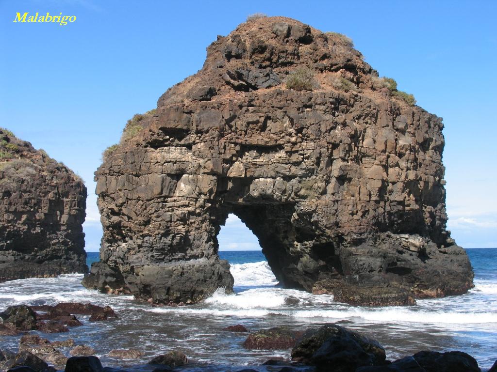 nuestra-isla-tenerife-arcos-de-la-playa-de-los-roques-los-realejos