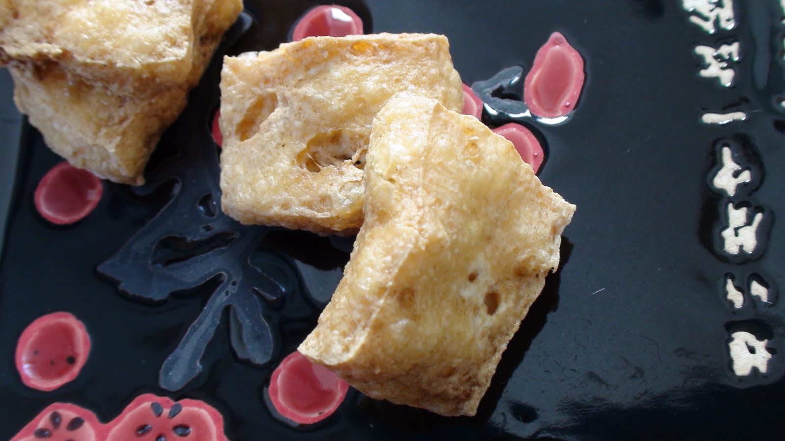 Gusto &amp; Aroma: Tofu Puffs - klassischer frittierter Tofu