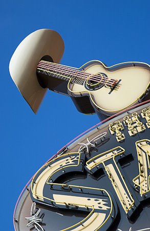 [guitarcowboyhat.jpg]