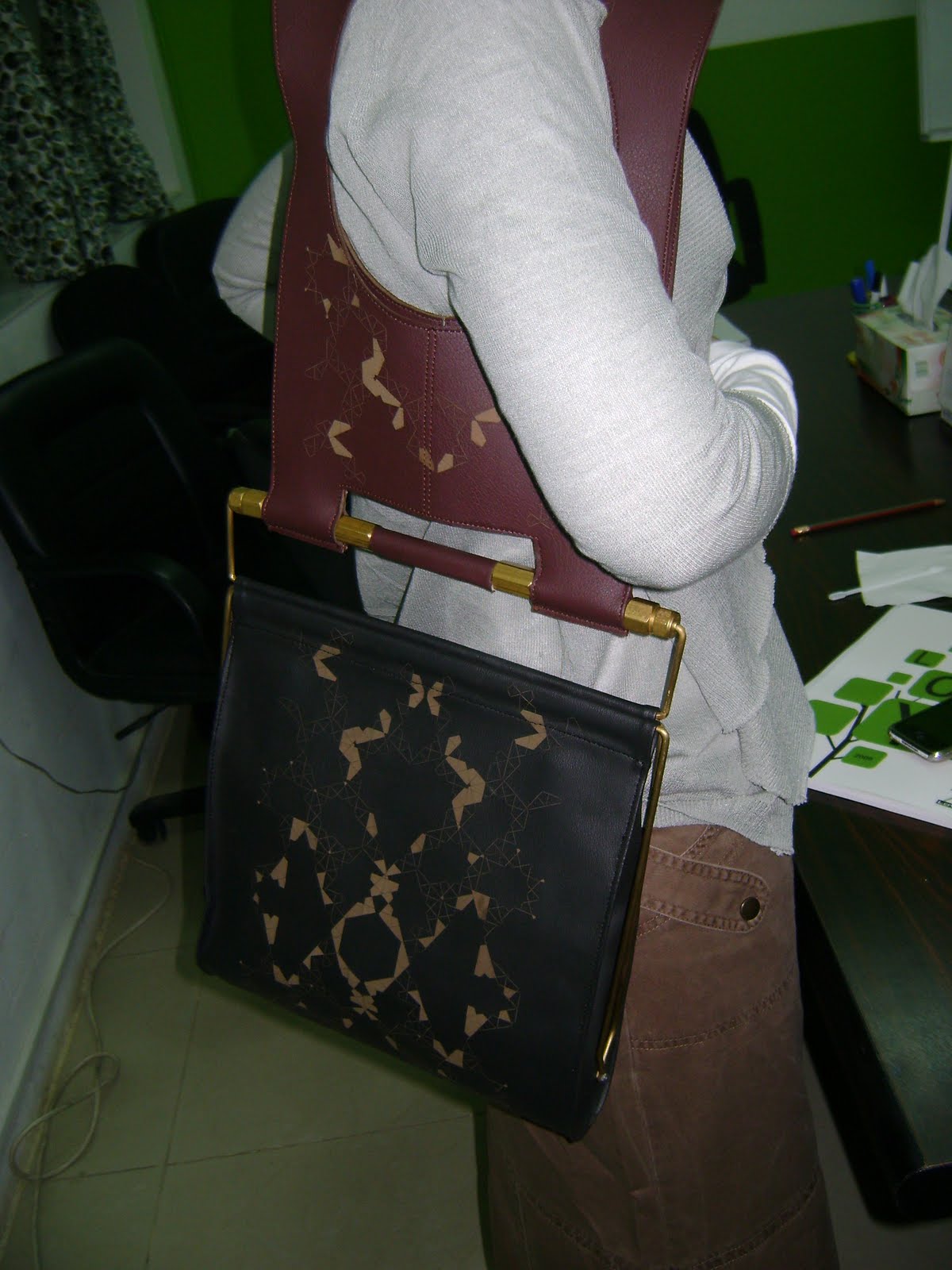 HIGH STREET Q8 Kuwaiti Bags that will BLOW your mind!