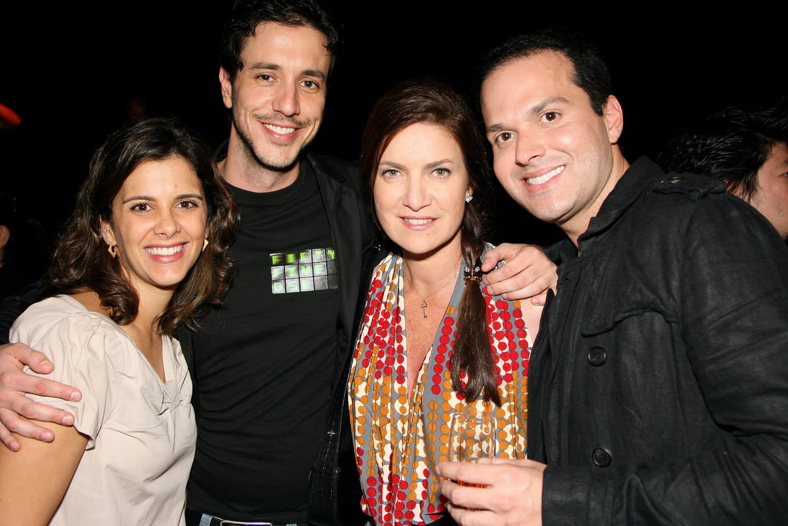 Victoria Books Editora: 14 de Novembro de 2010